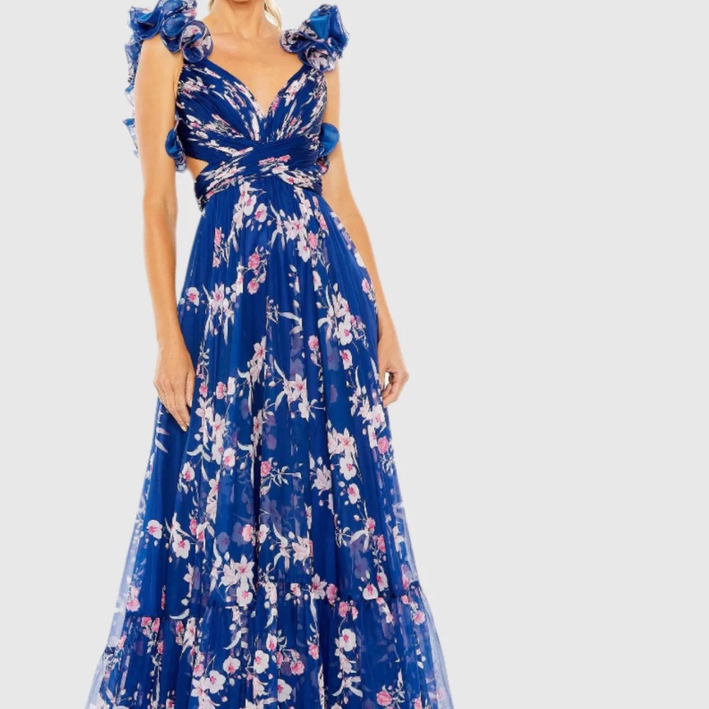 Mac duggal dress for sale , worn once for a wedding